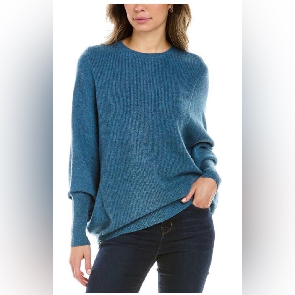 J. McLaughlin Blue Crew Neck Cashmere Sweater with Dolman Sleeves Oversized